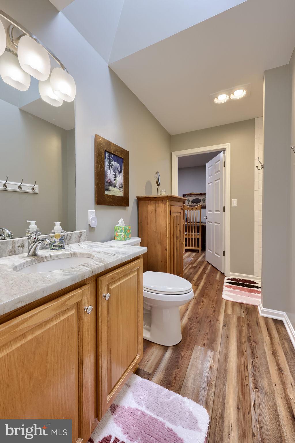 TIMBER VILLA - Residential