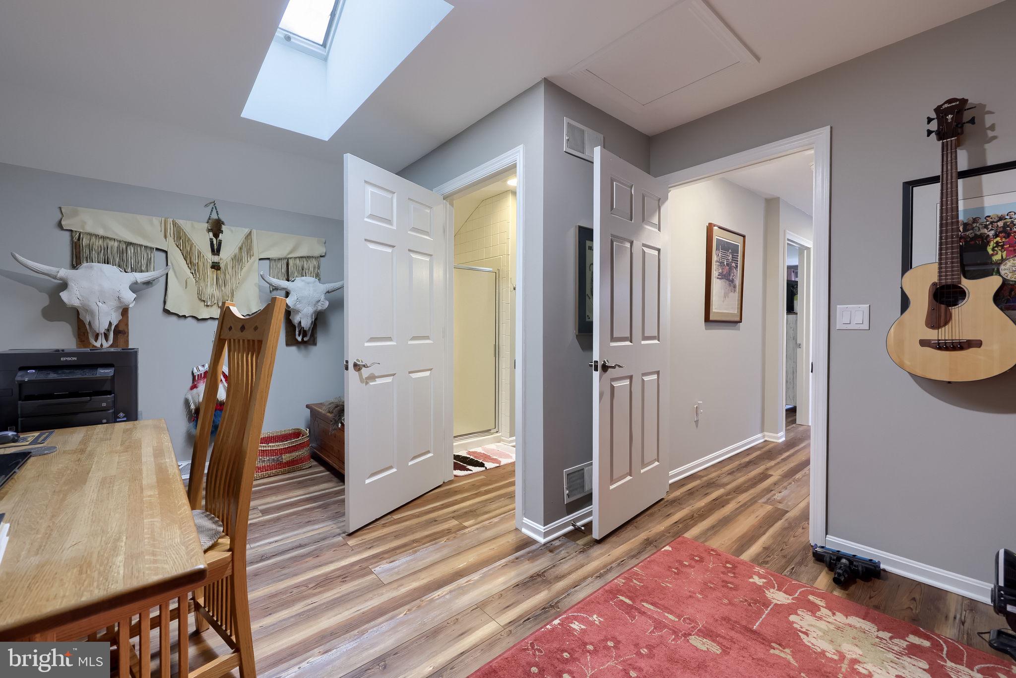 TIMBER VILLA - Residential