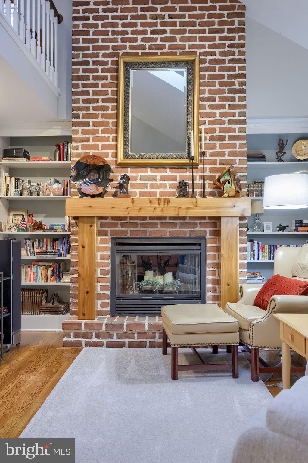 TIMBER VILLA - Residential