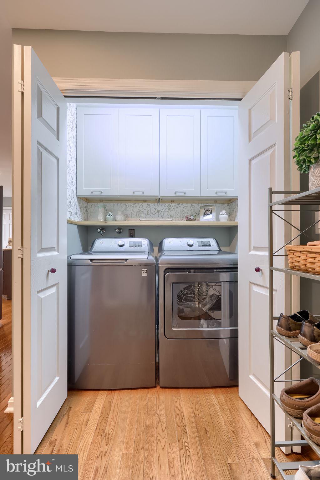 TIMBER VILLA - Residential