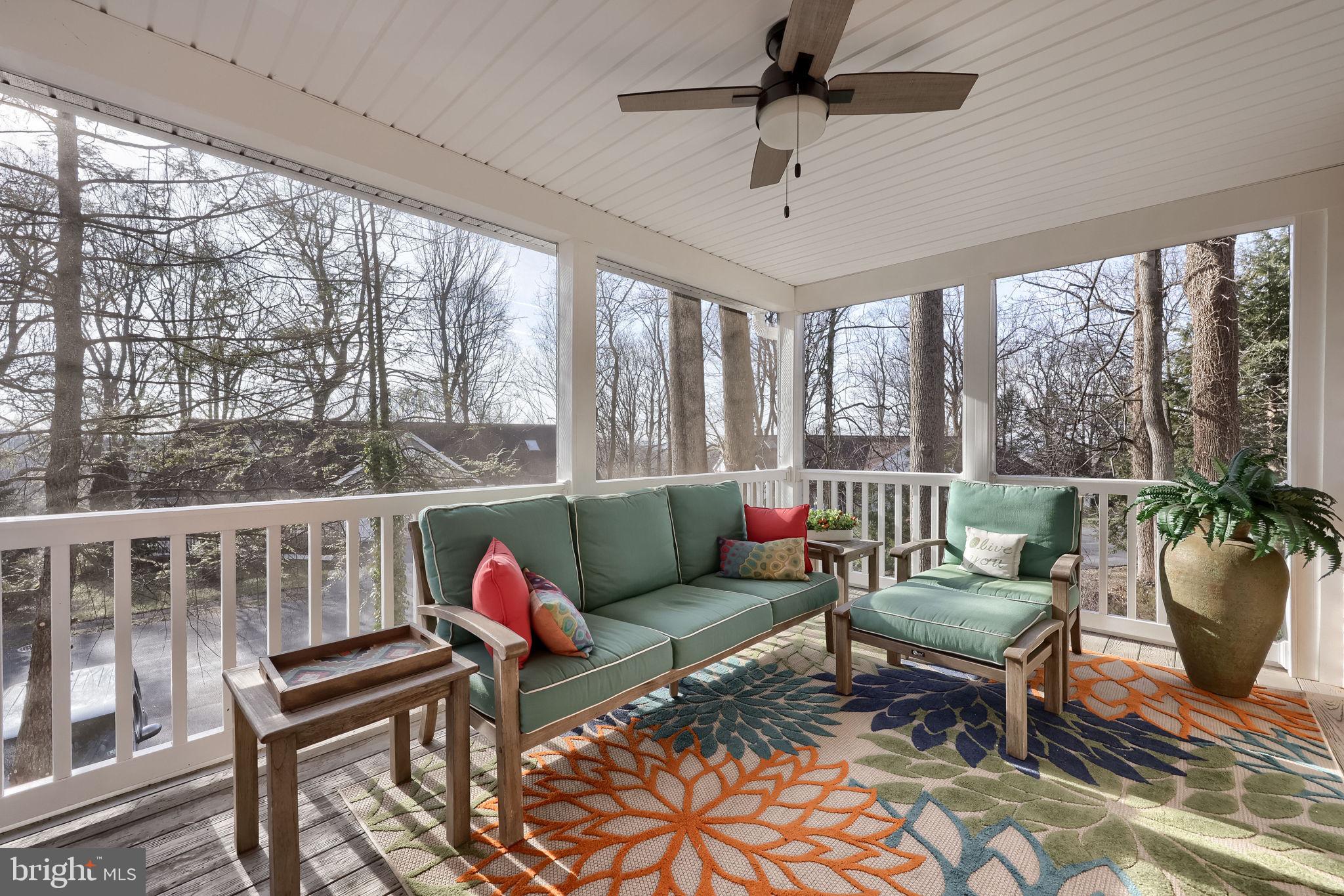 TIMBER VILLA - Residential