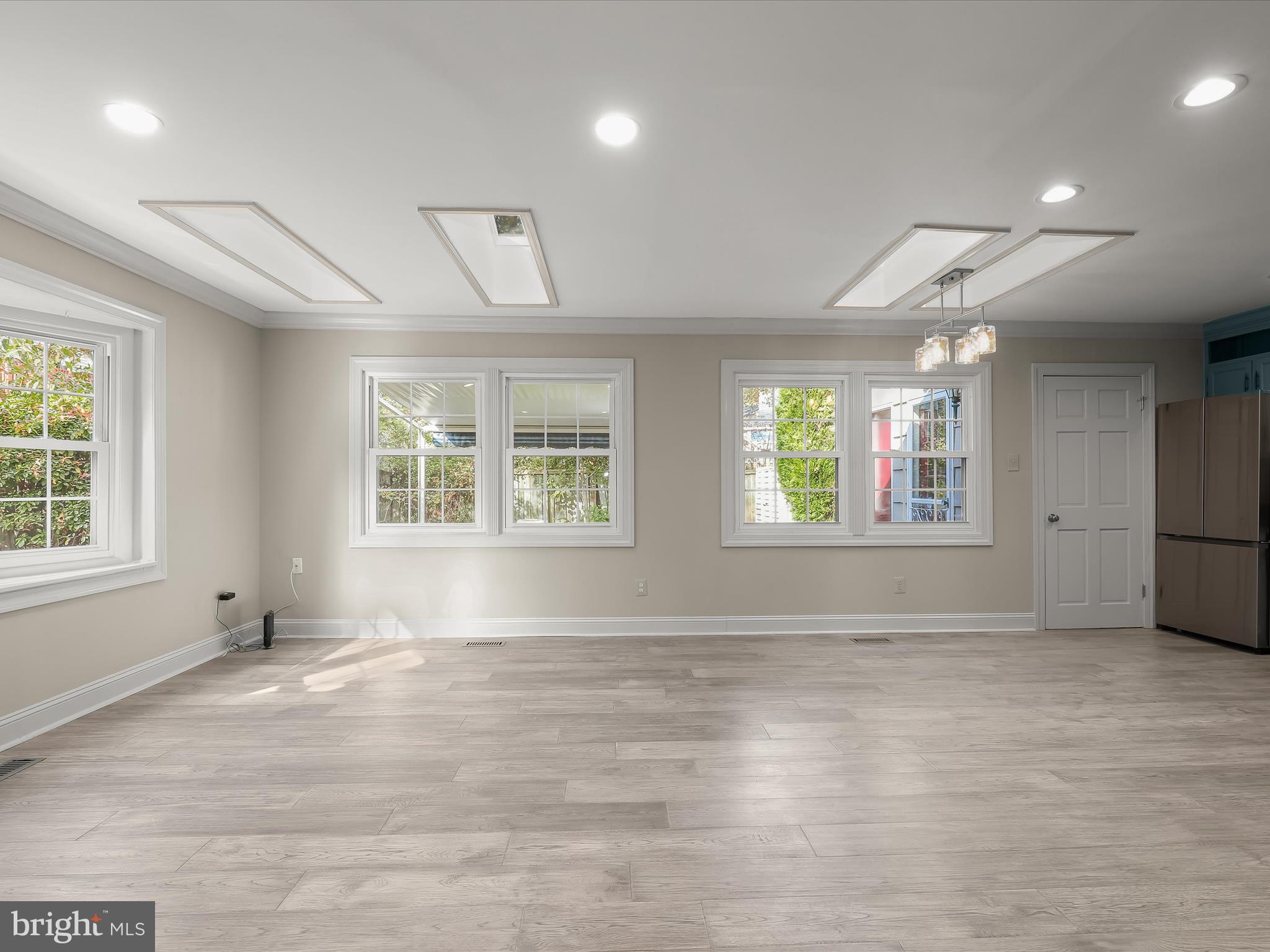 HARPERS CHOICE - Residential