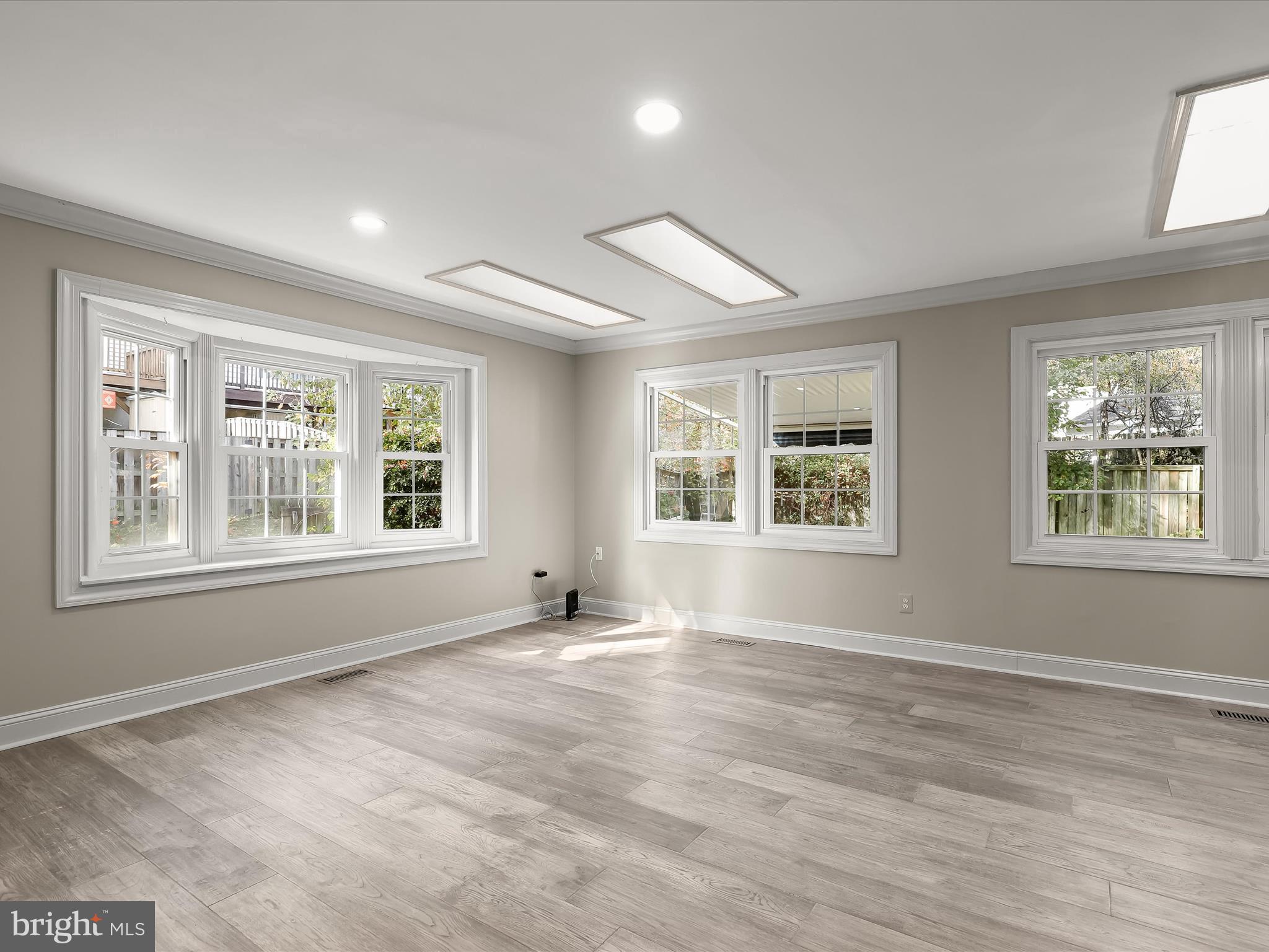 HARPERS CHOICE - Residential