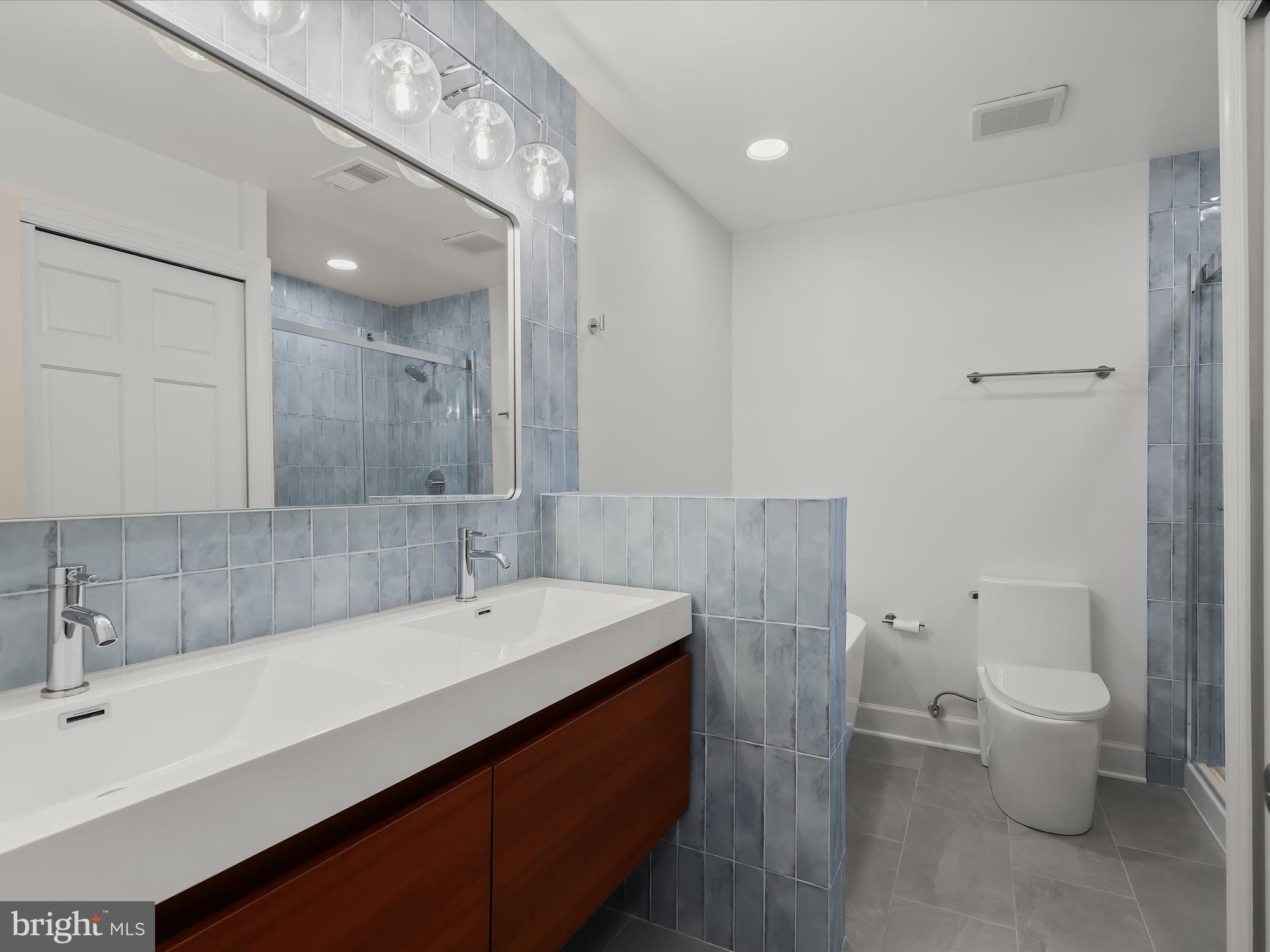 HARPERS CHOICE - Residential