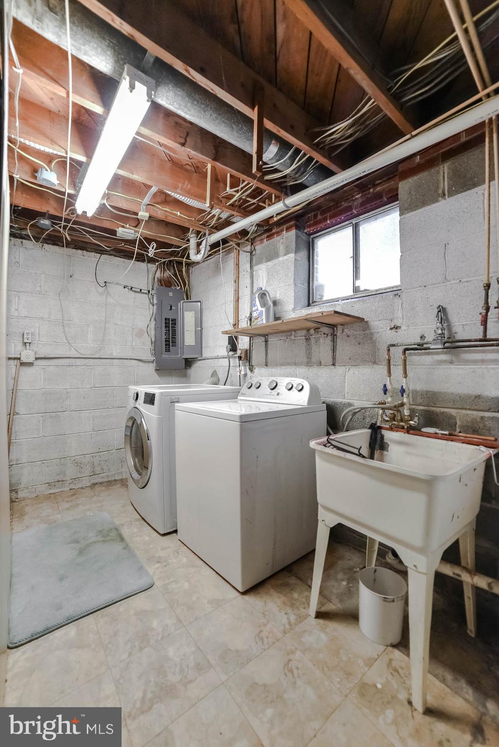 NORTH INDIAN HEAD ESTATES - Residential