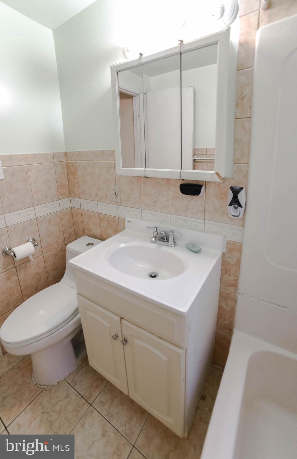 NORTH INDIAN HEAD ESTATES - Residential