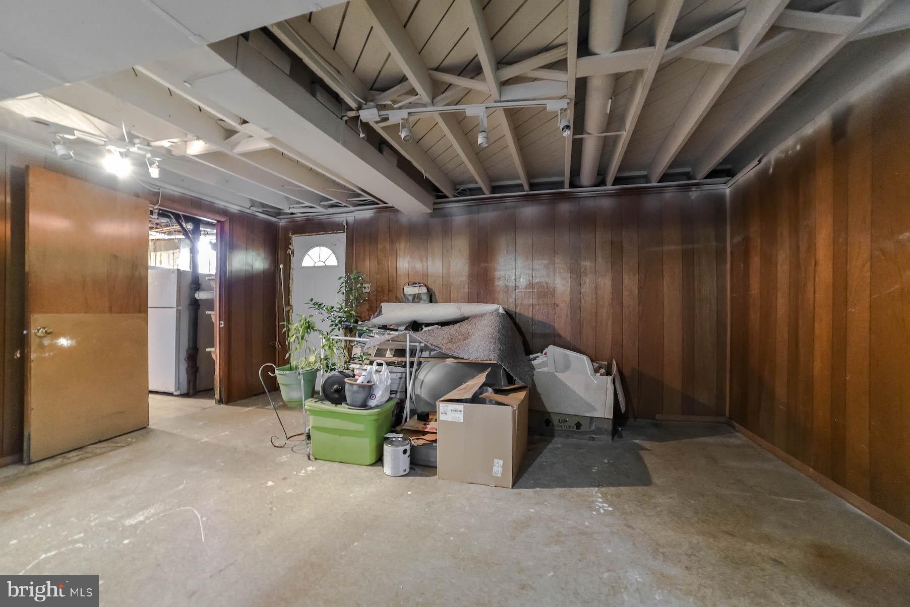 NORTH INDIAN HEAD ESTATES - Residential