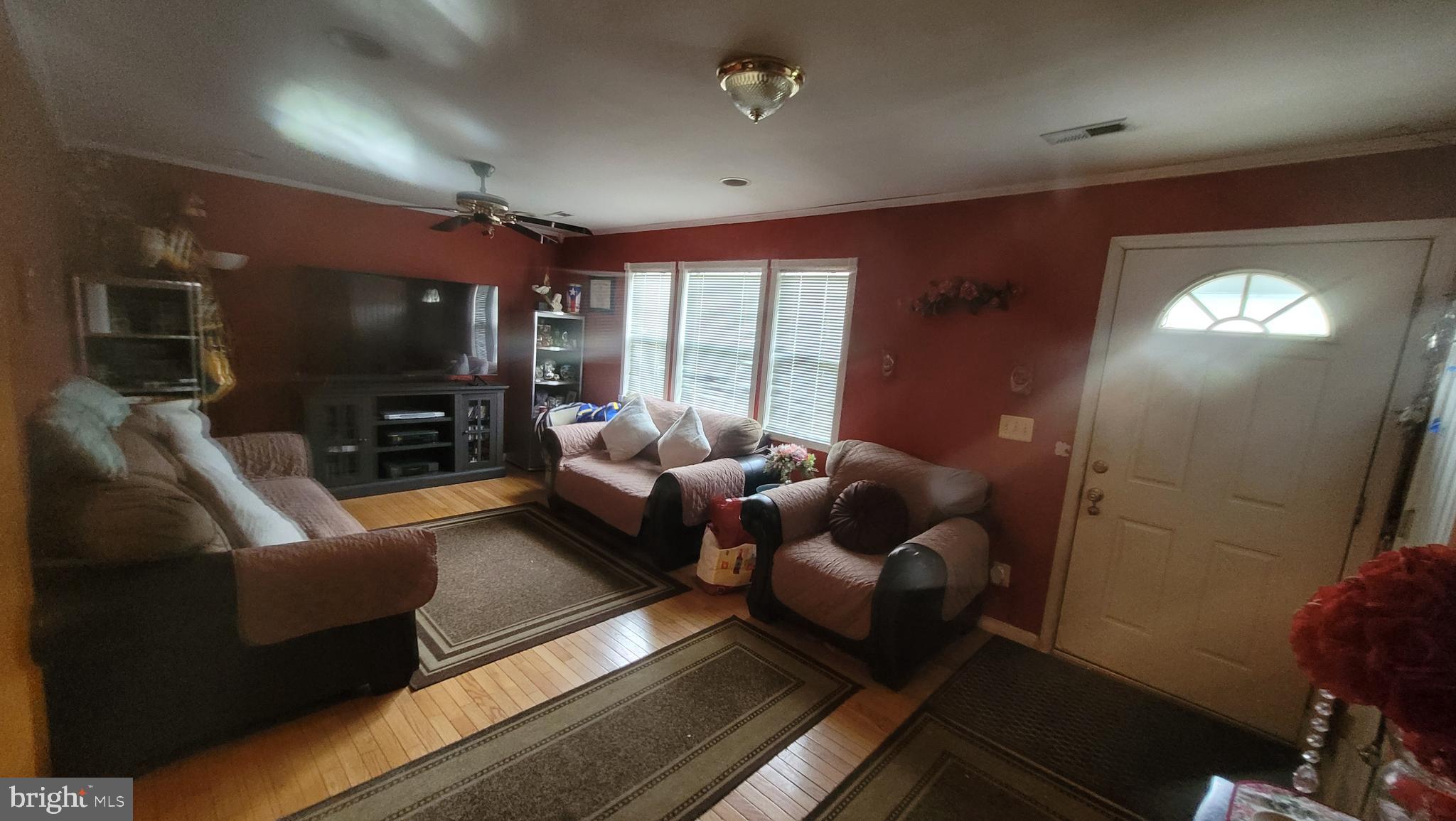 SOUTHGATE - Residential