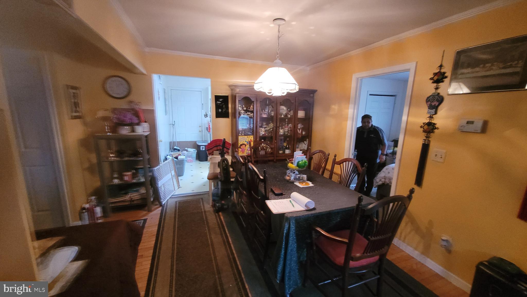 SOUTHGATE - Residential