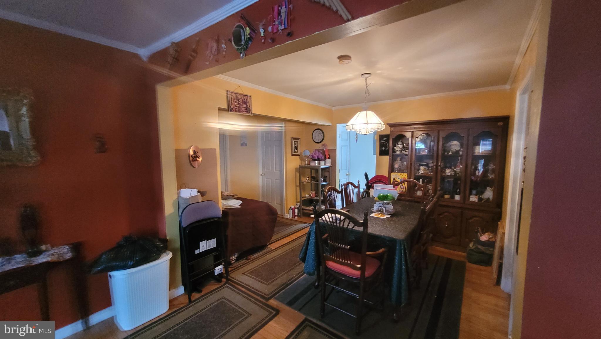 SOUTHGATE - Residential