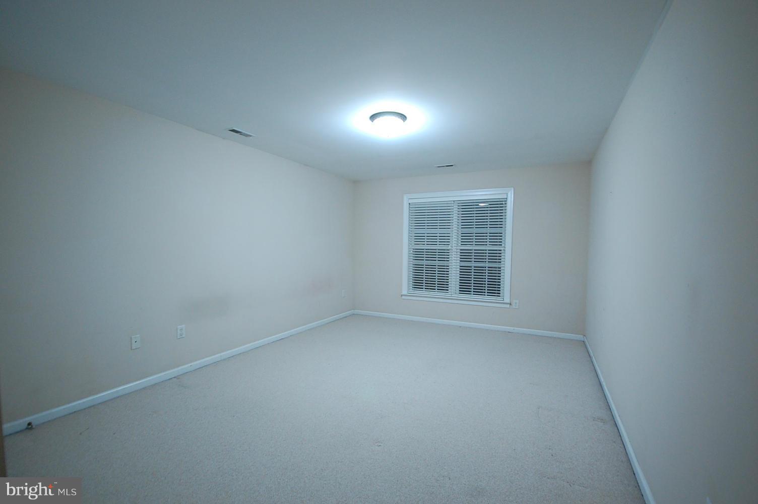 RAVENWING - Residential Lease