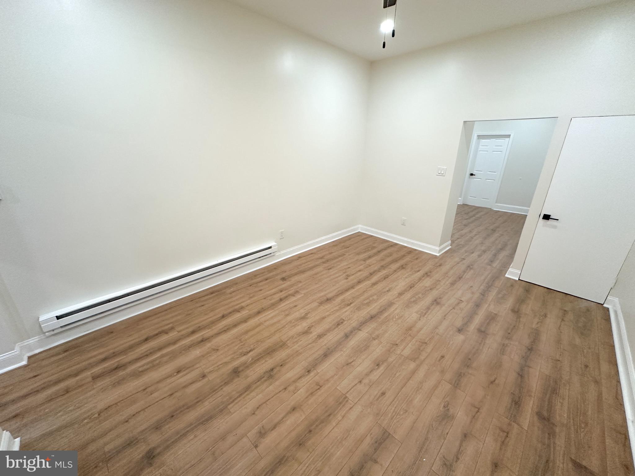 FRANKFORD - Residential Lease