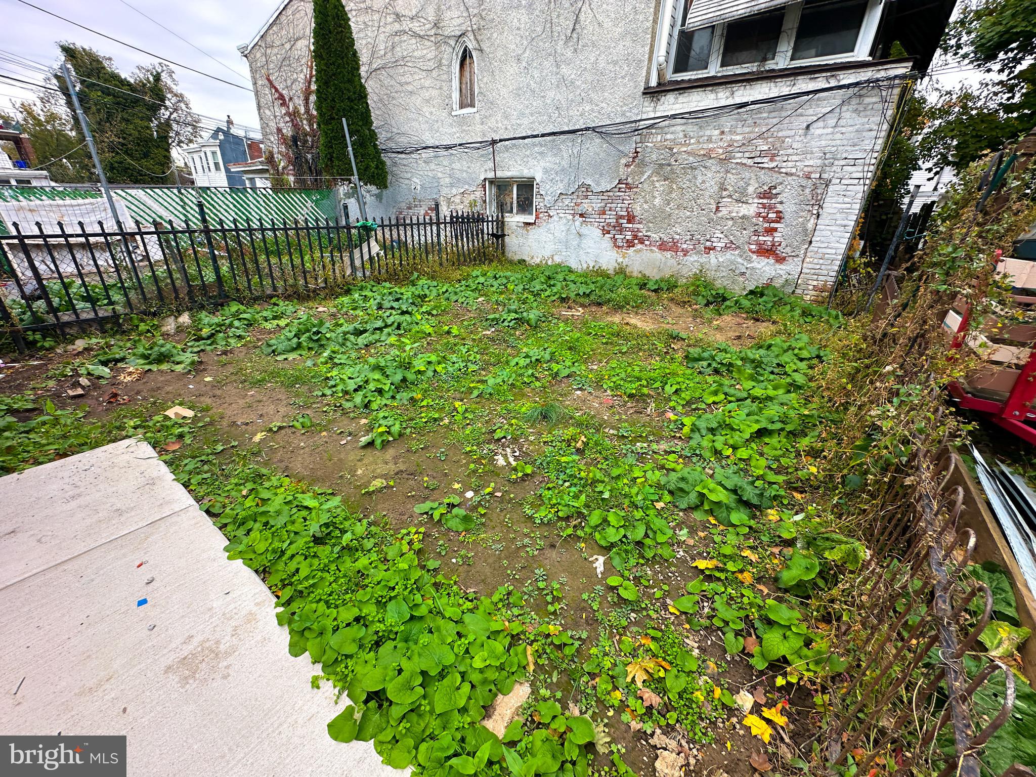 FRANKFORD - Residential Lease