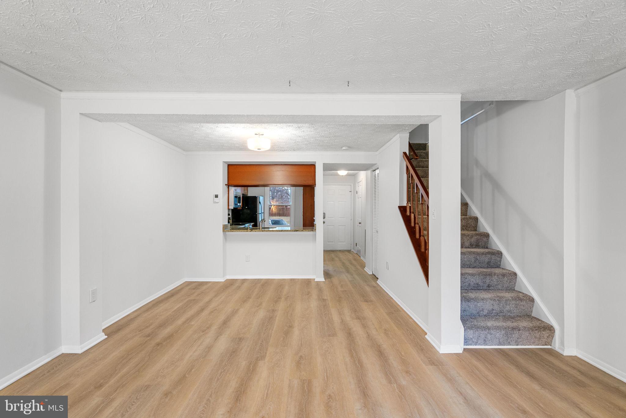 NEWINGTON COMMONS - Residential Lease