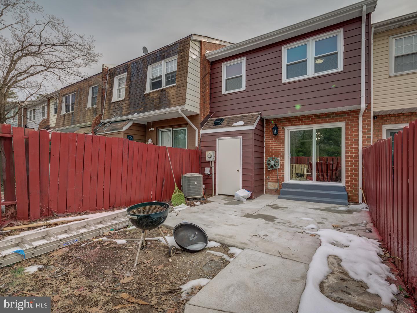 DALE CITY - Residential