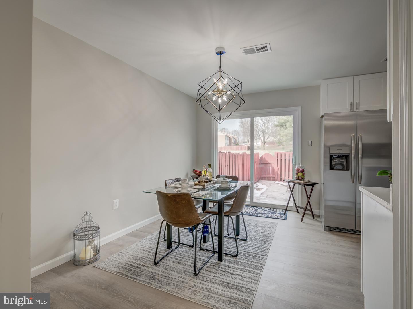 DALE CITY - Residential