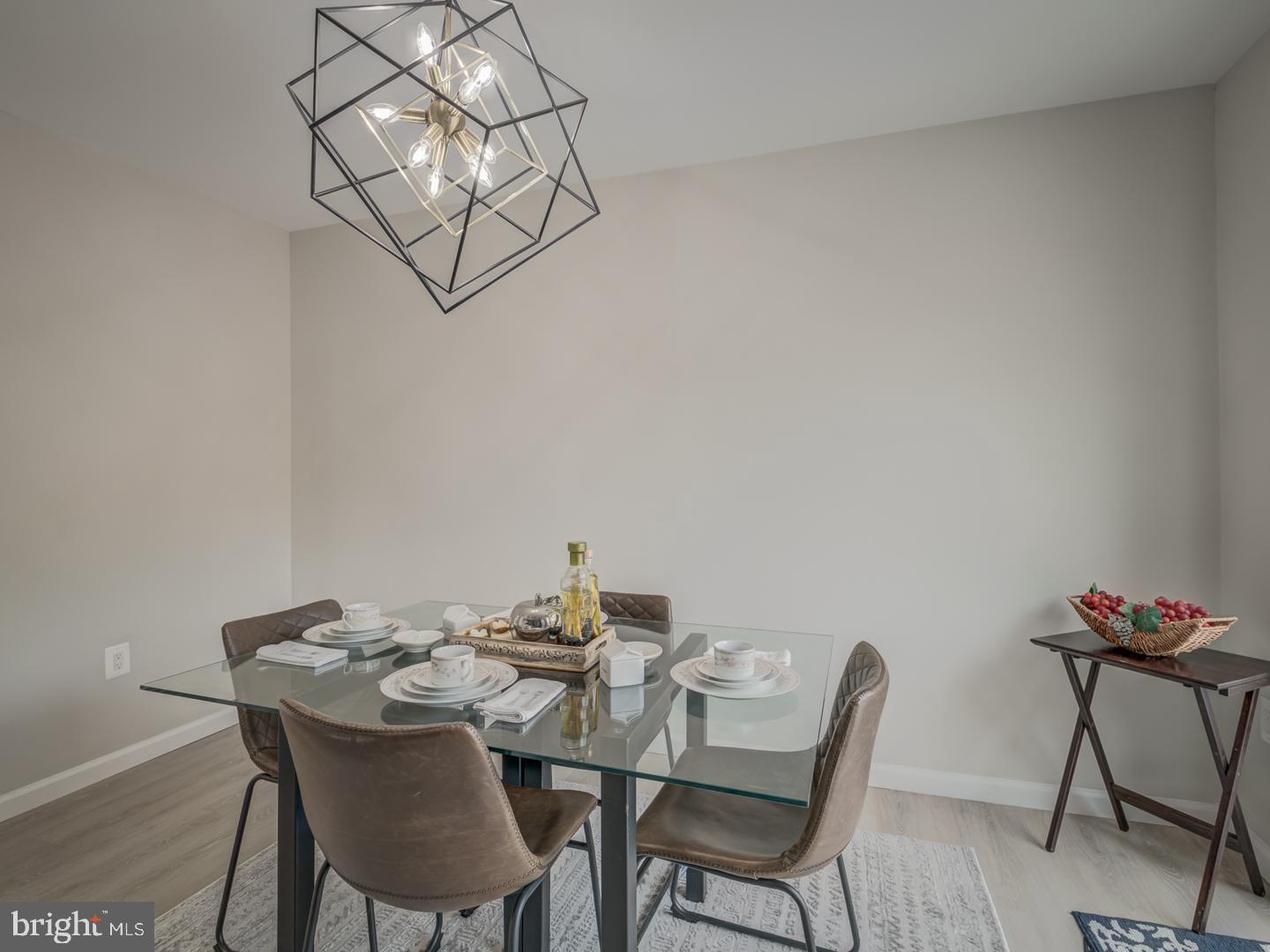 DALE CITY - Residential