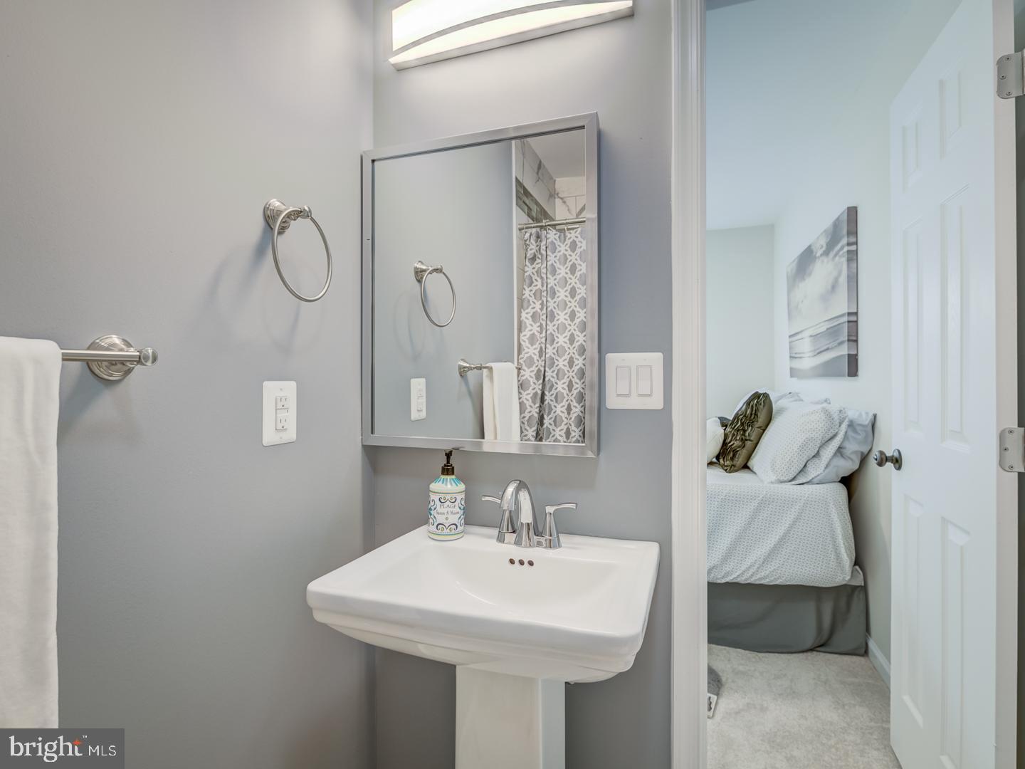 DALE CITY - Residential