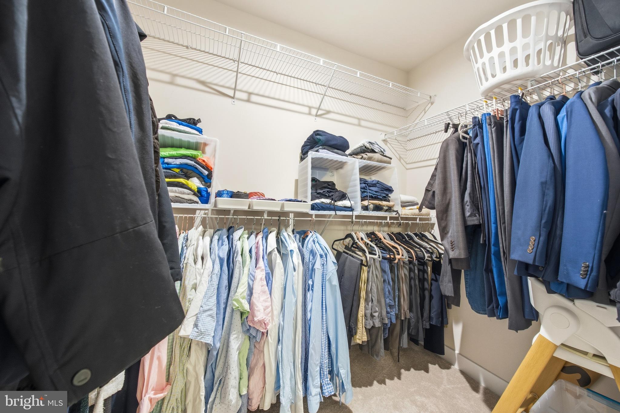 ELKRIDGE CROSSING - Residential