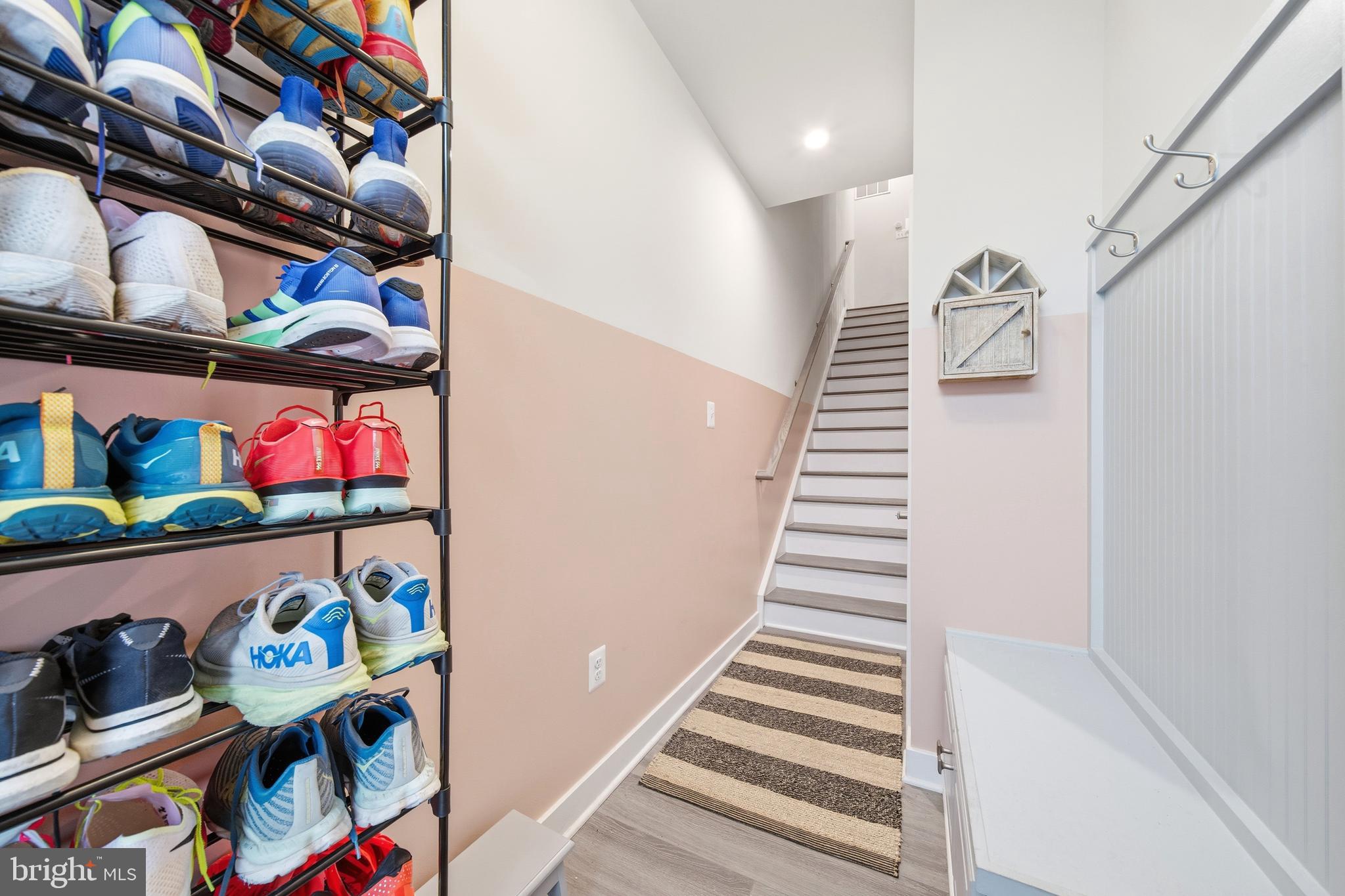 ELKRIDGE CROSSING - Residential