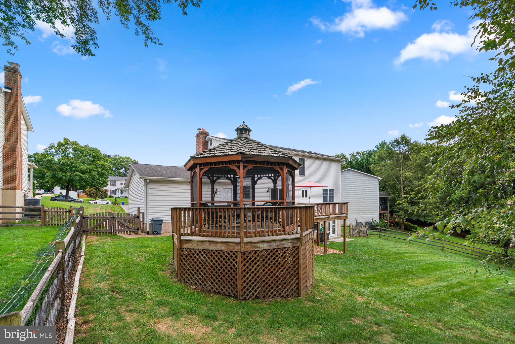 LAKEVIEW AT BUCKSKIN RIDGE - Residential