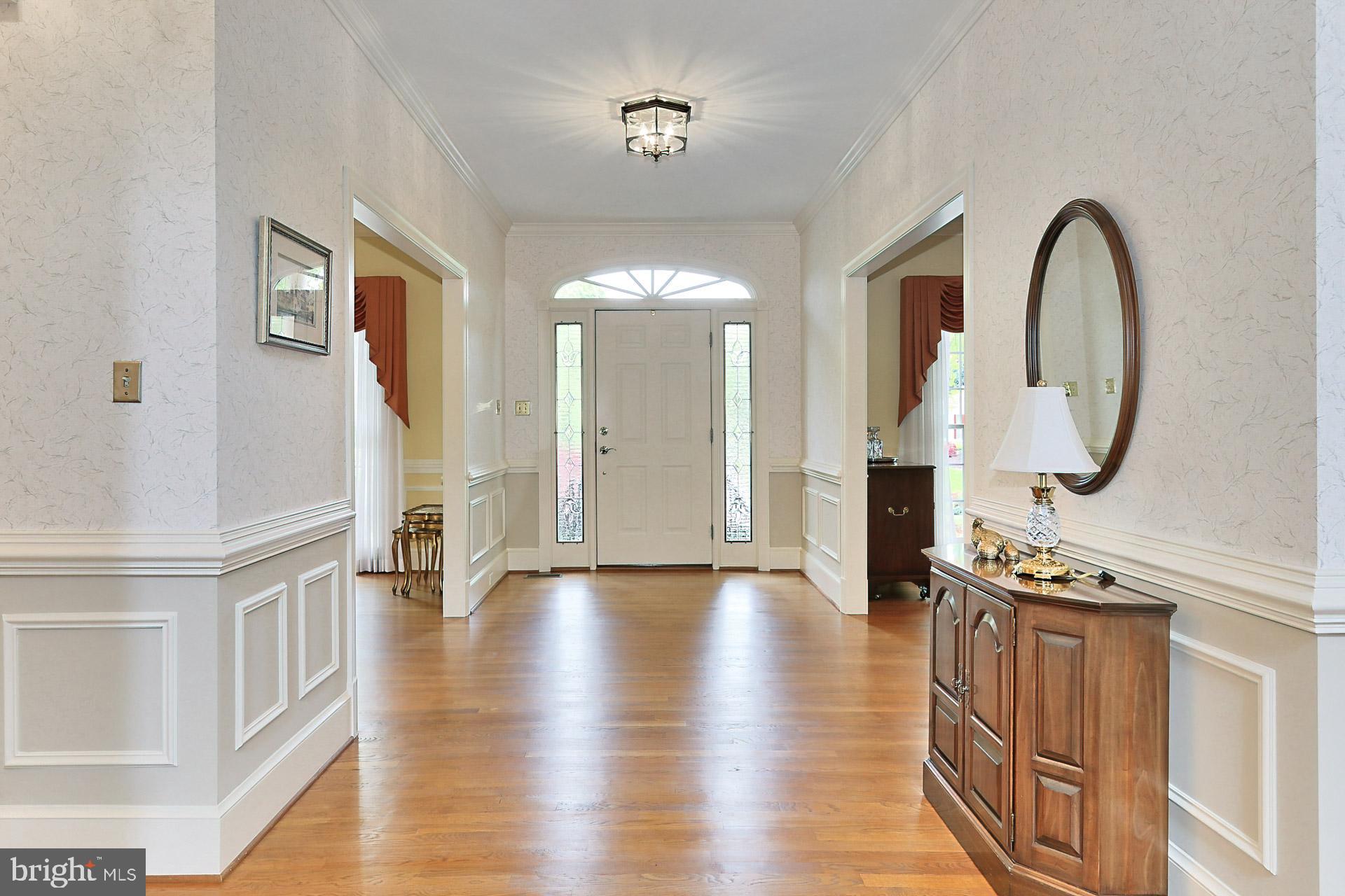 HUNTING HILLS - Residential