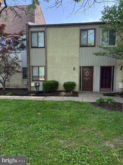 Welcome to 4826 Oxford Ct – a beautifully maintained 2-bedroom, 2.5-bath townhome located in the highly sought-after Coventry Green neighborhood of Bensalem! This move-in ready home offers the perfect blend of comfort, convenience, and style.
Step inside to a spacious, open-concept main level featuring a bright living room with large windows and updated flooring, a cozy dining area, and a convenient half bath for guests. The modern kitchen boasts ample cabinetry, sleek countertops, and newer appliances – ideal for everyday living and entertaining.
Upstairs, you’ll find two generously sized bedrooms, each with its own private full bathroom – perfect for privacy and flexibility. The primary suite includes a large closet and an en-suite bath with updated fixtures. A laundry area is also located upstairs for added convenience.
Enjoy outdoor relaxation on your private patio, with space for seating and grilling. Additional features include central air, gas heat, assigned parking, and low-maintenance living.
Located just minutes from major highways, shopping, restaurants, and public transportation, this home offers easy access to everything Bensalem has to offer. Whether you’re a first-time buyer, downsizing, or looking for a smart investment – this one checks all the boxes!
Don’t miss your opportunity – schedule a tour today and make 4826 Oxford Ct your new home!