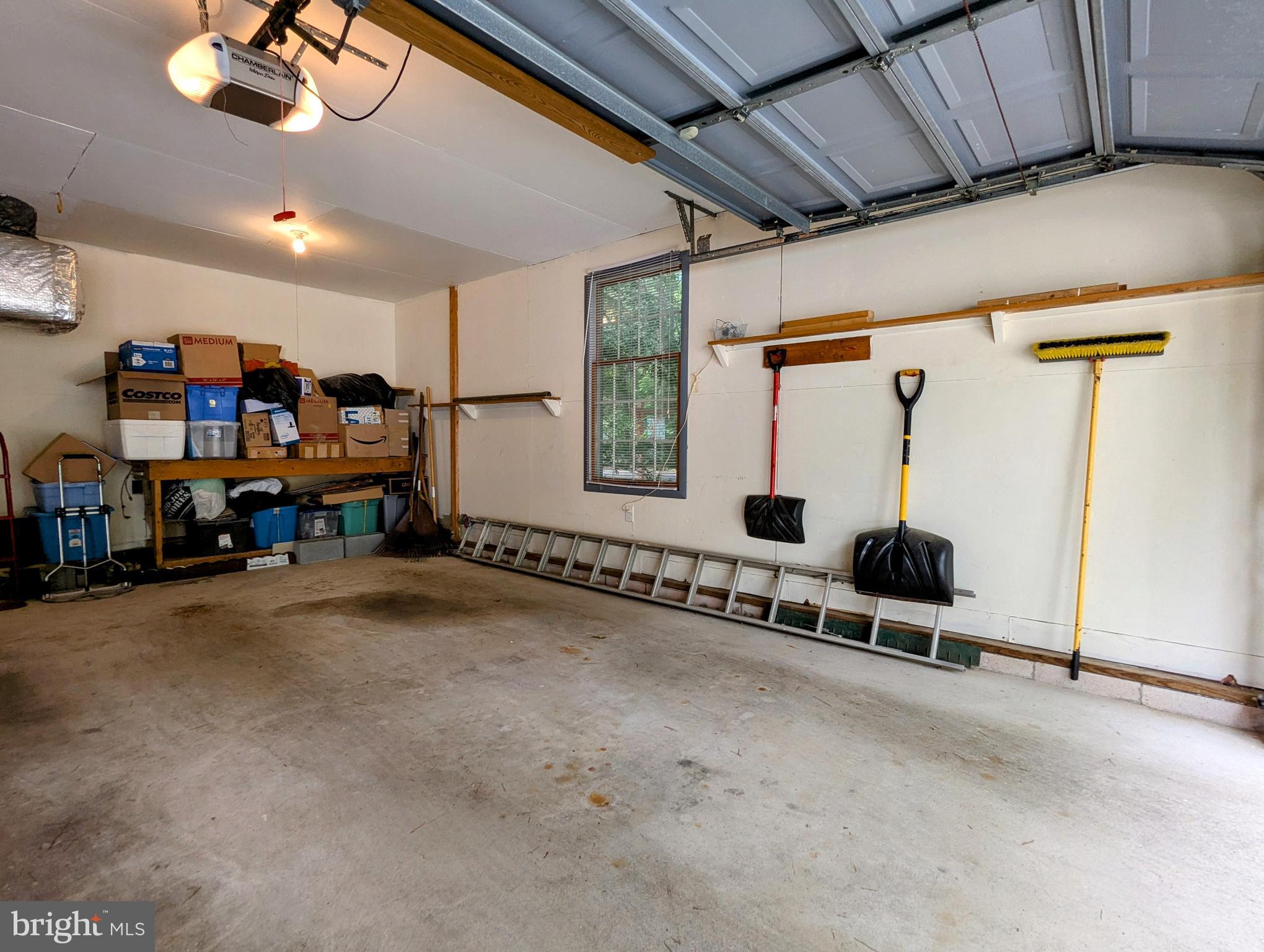 LOCHWOOD - Residential