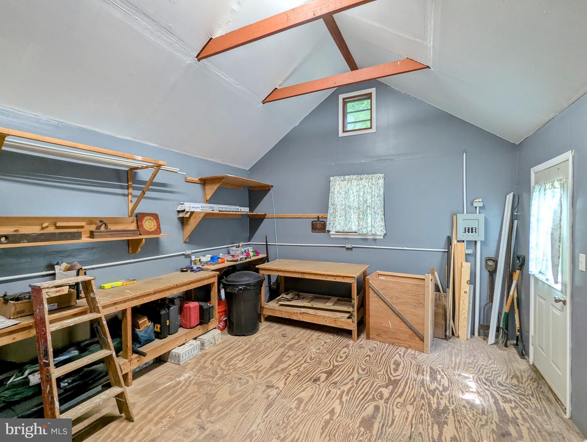 LOCHWOOD - Residential