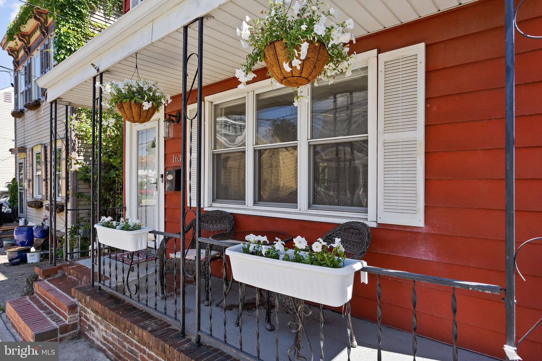 163 2ND STREET