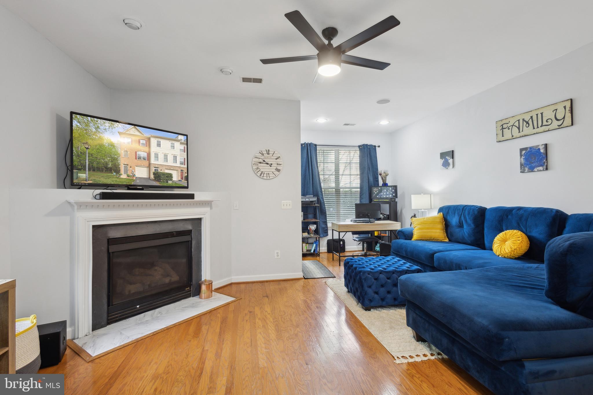 GROVE AT HUNTLEY MEADOWS - Residential