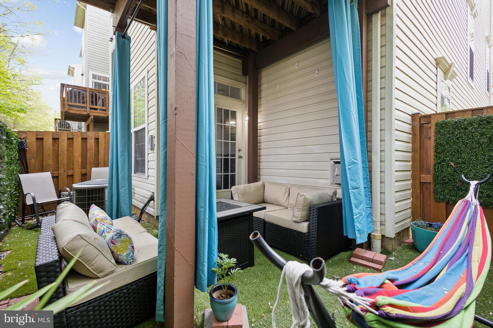 GROVE AT HUNTLEY MEADOWS - Residential