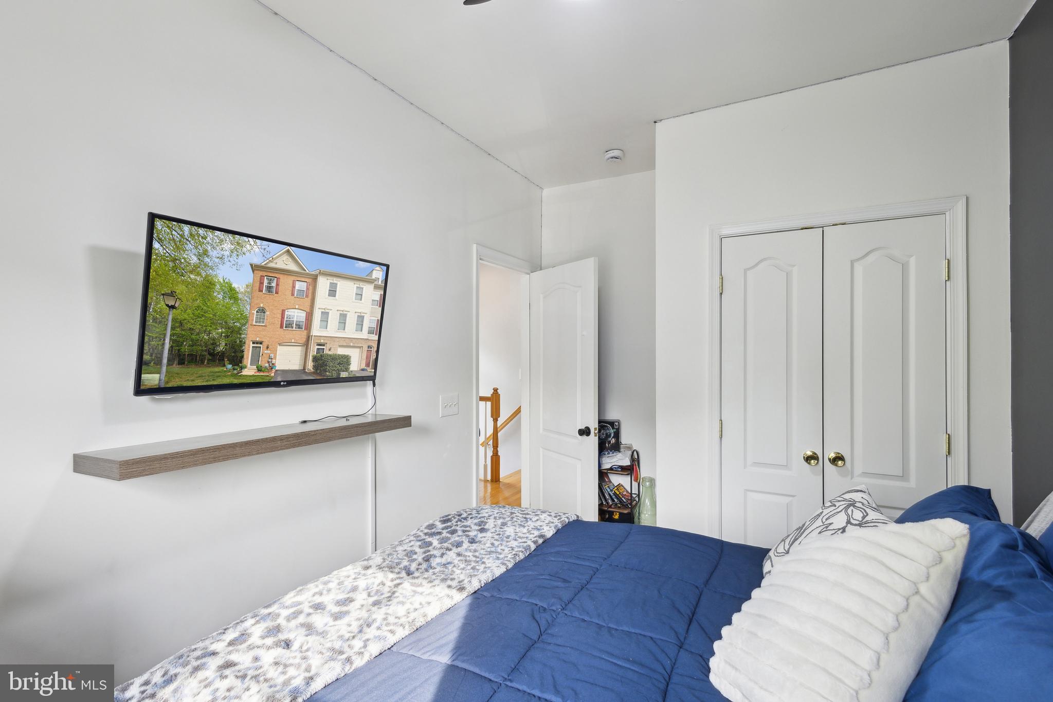 GROVE AT HUNTLEY MEADOWS - Residential