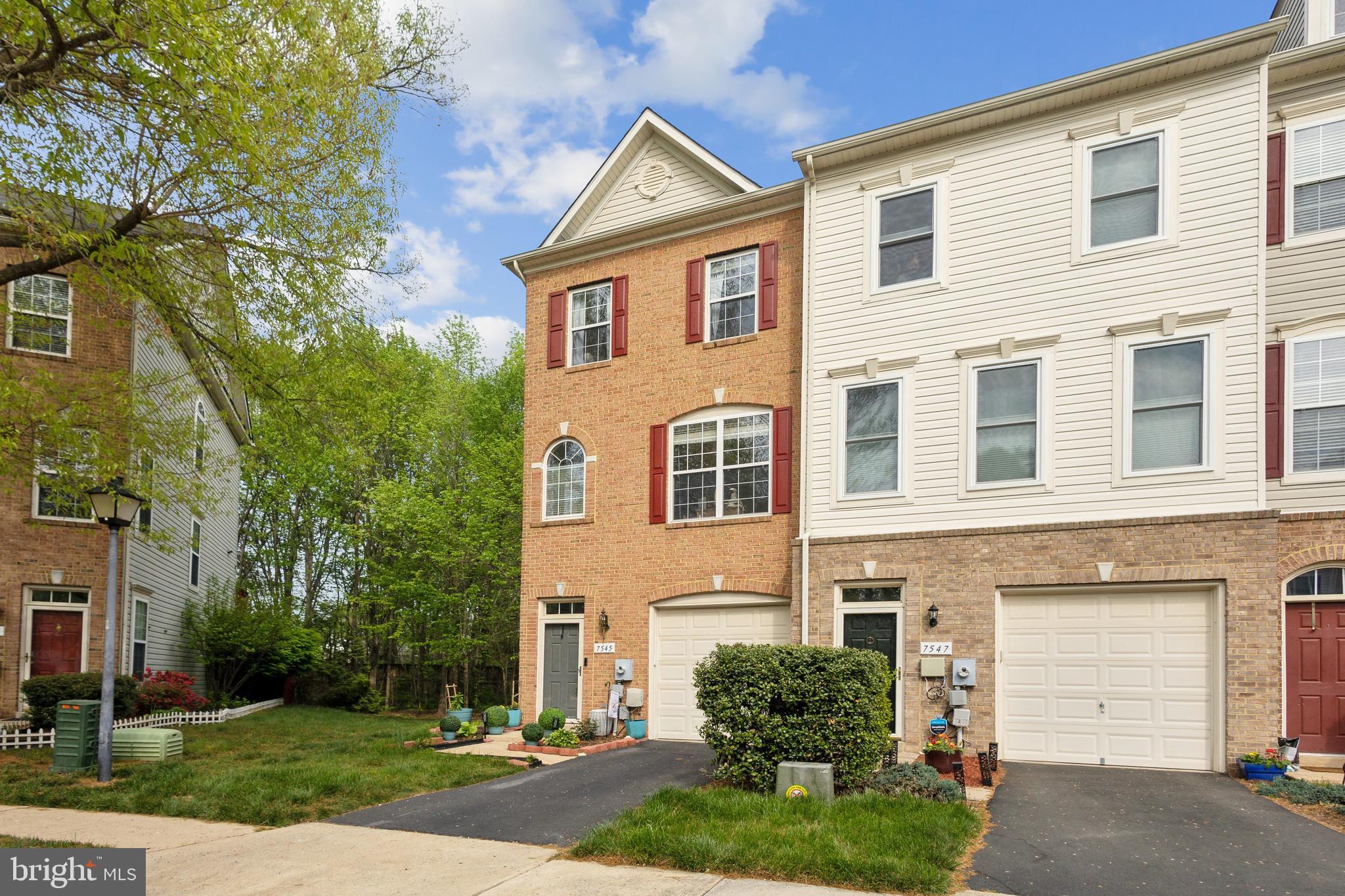 GROVE AT HUNTLEY MEADOWS - Residential