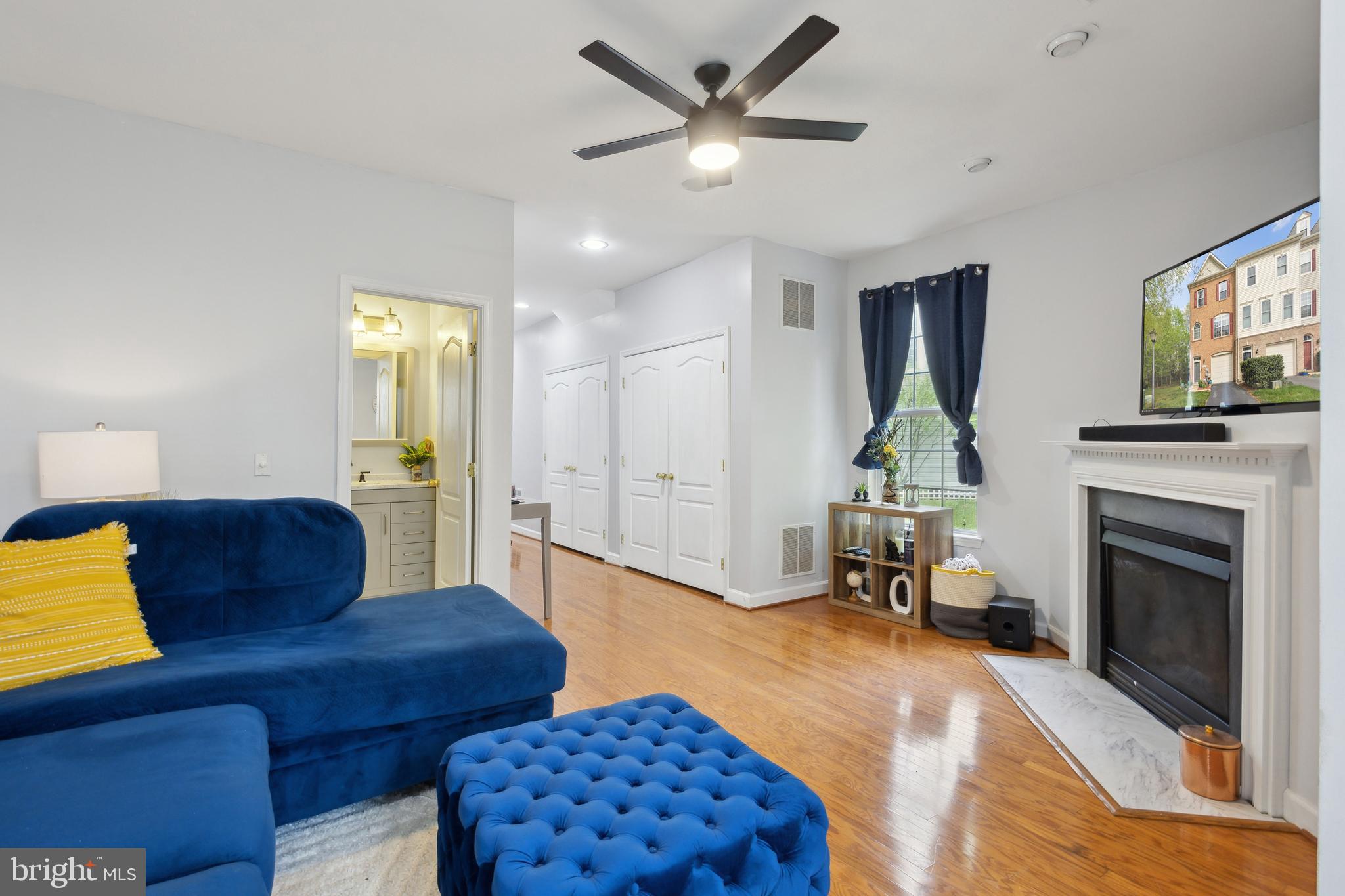 GROVE AT HUNTLEY MEADOWS - Residential