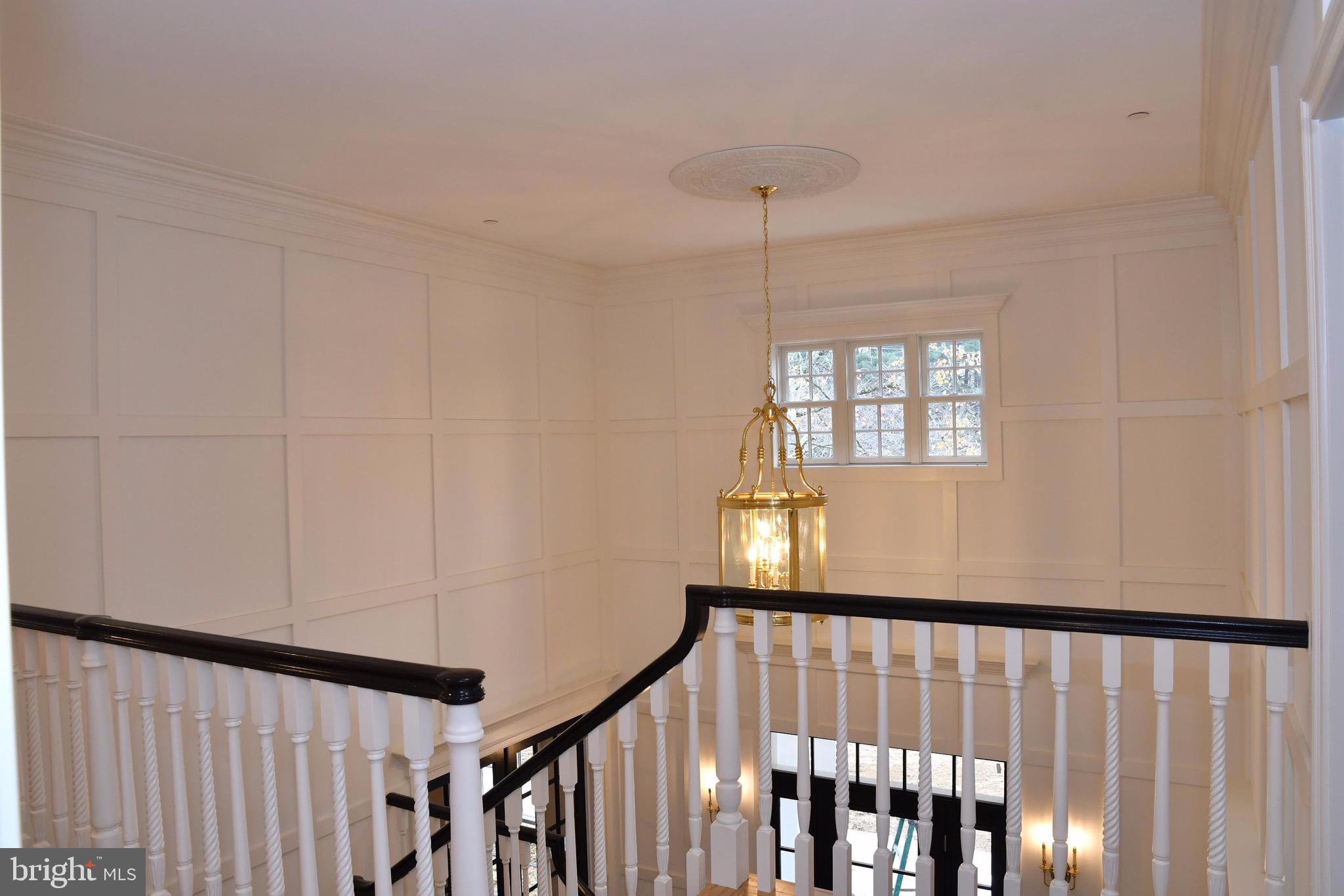 BRIAR KNOLL - Residential