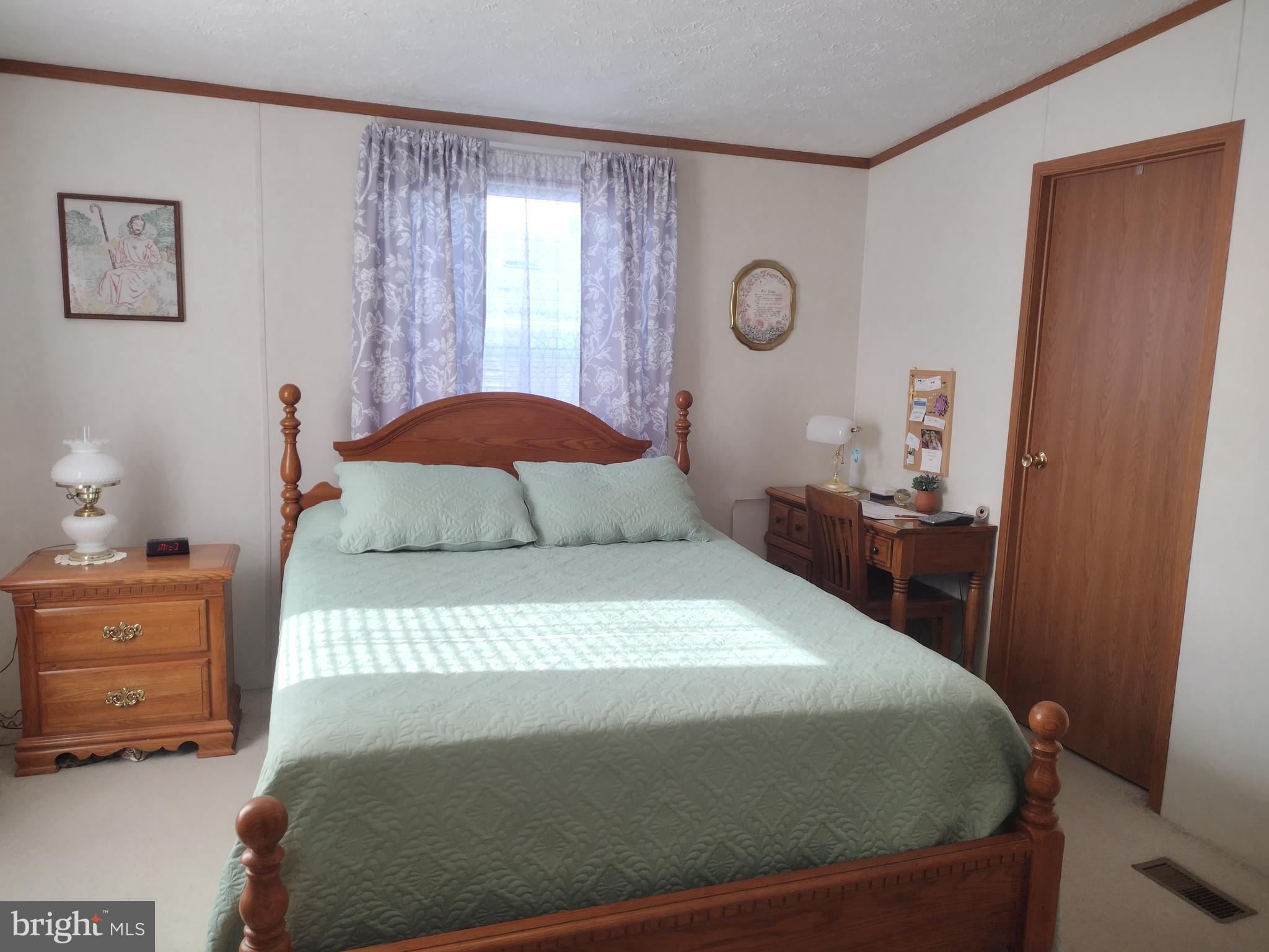 MEADOW BREEZE - Residential