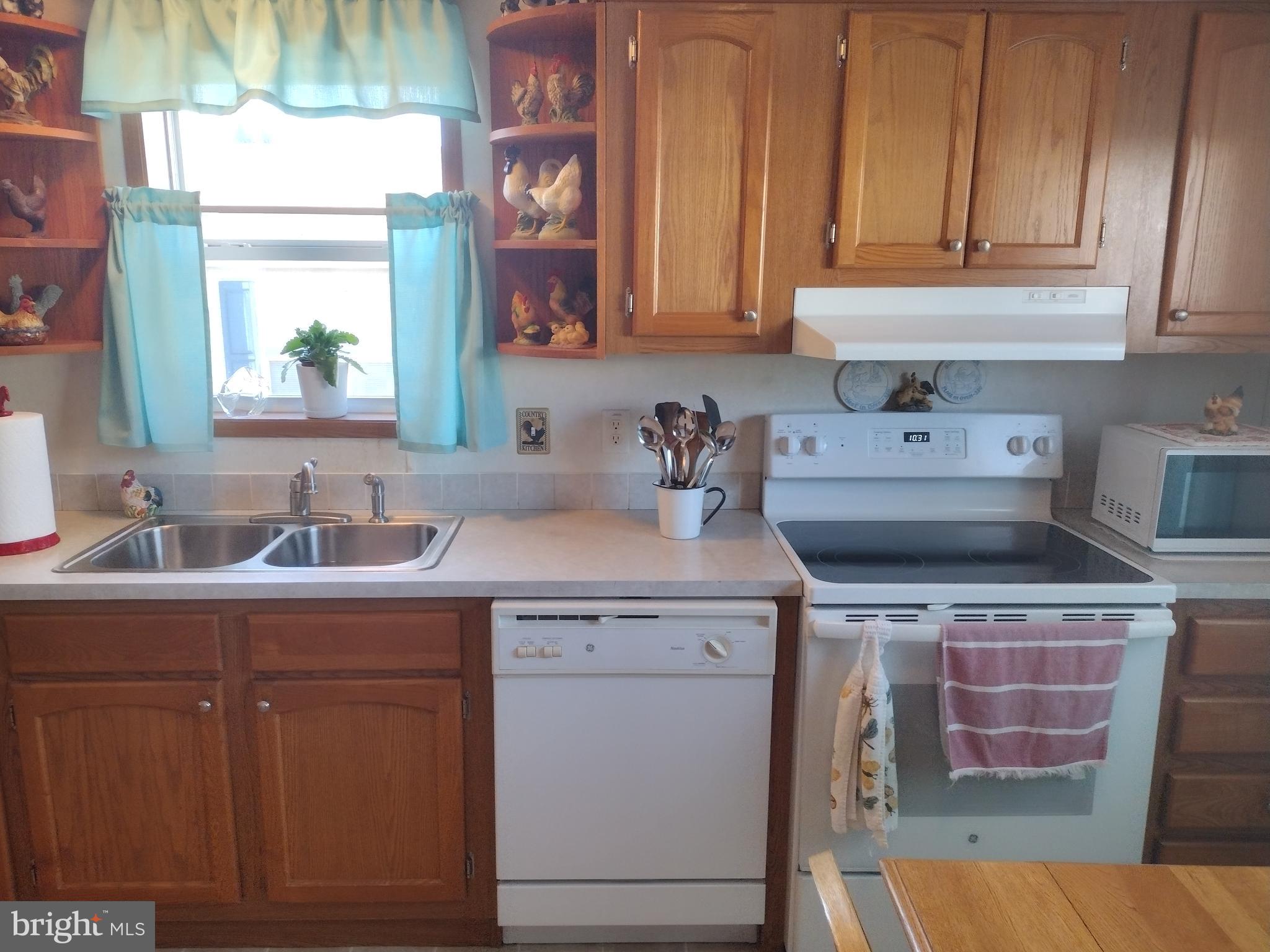 MEADOW BREEZE - Residential