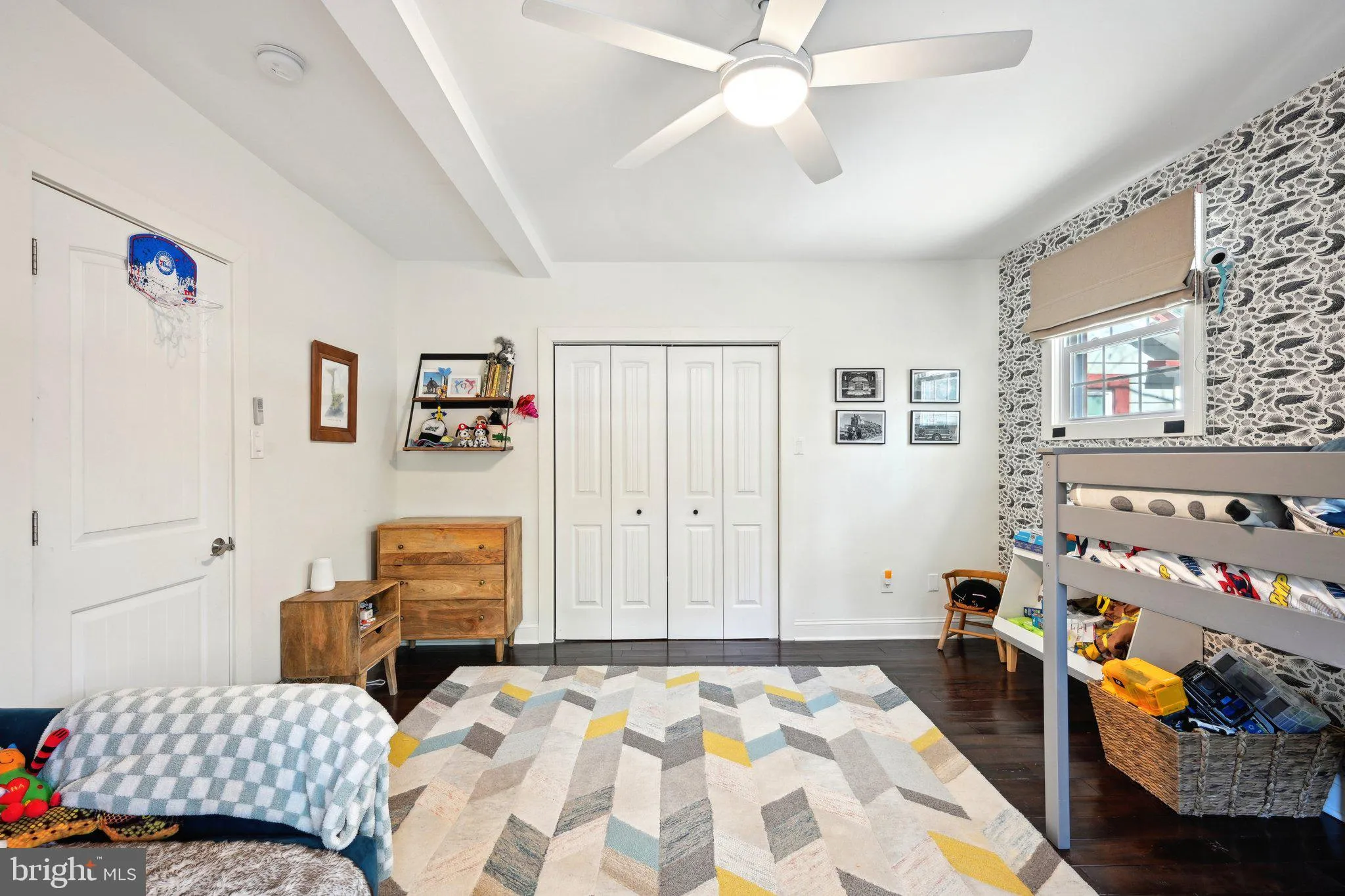 Jenkintown, Pennsylvania 19046, United States, 4 Bedrooms Bedrooms, ,4 BathroomsBathrooms,Residential,Contingent,110028