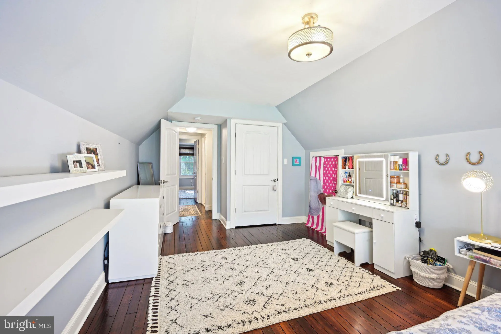 Jenkintown, Pennsylvania 19046, United States, 4 Bedrooms Bedrooms, ,4 BathroomsBathrooms,Residential,Contingent,110028