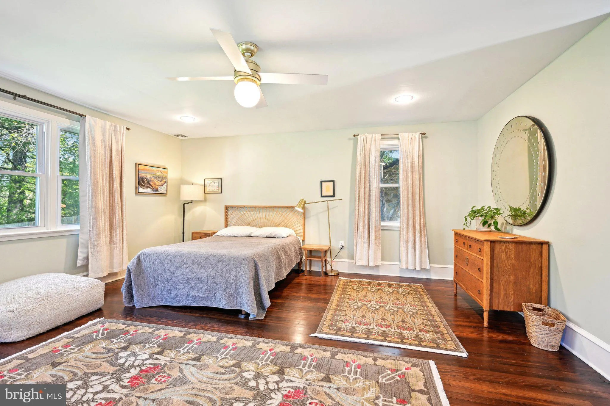 Jenkintown, Pennsylvania 19046, United States, 4 Bedrooms Bedrooms, ,4 BathroomsBathrooms,Residential,Contingent,110028