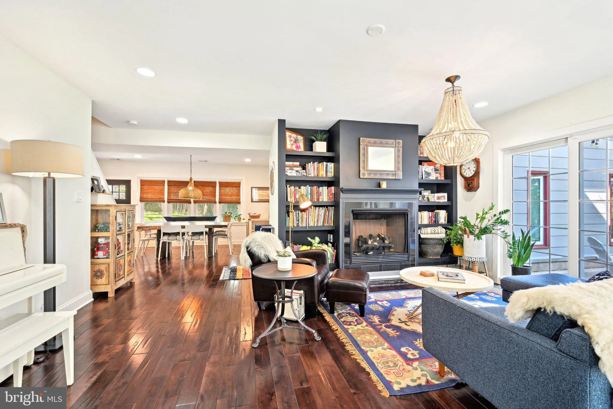 Jenkintown, Pennsylvania 19046, United States, 4 Bedrooms Bedrooms, ,4 BathroomsBathrooms,Residential,Contingent,110028