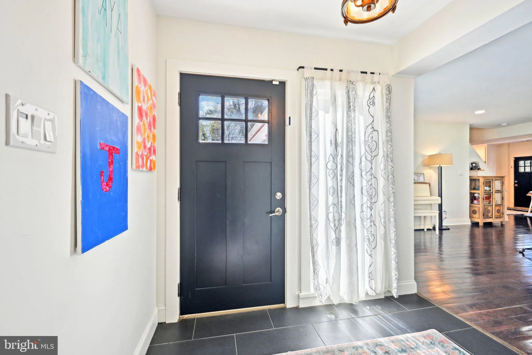 Jenkintown, Pennsylvania 19046, United States, 4 Bedrooms Bedrooms, ,4 BathroomsBathrooms,Residential,Contingent,110028