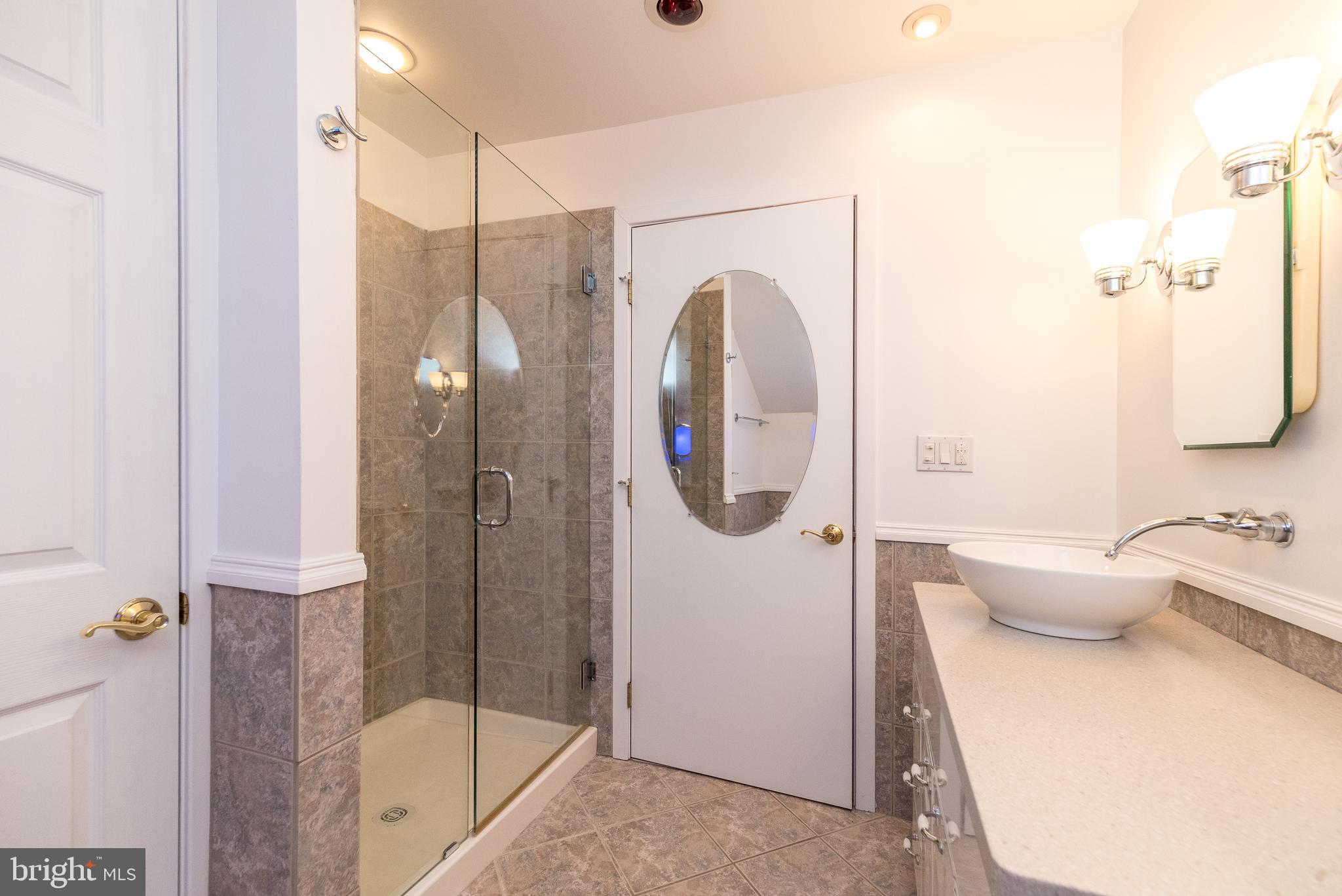 REGAL GLEN - Residential