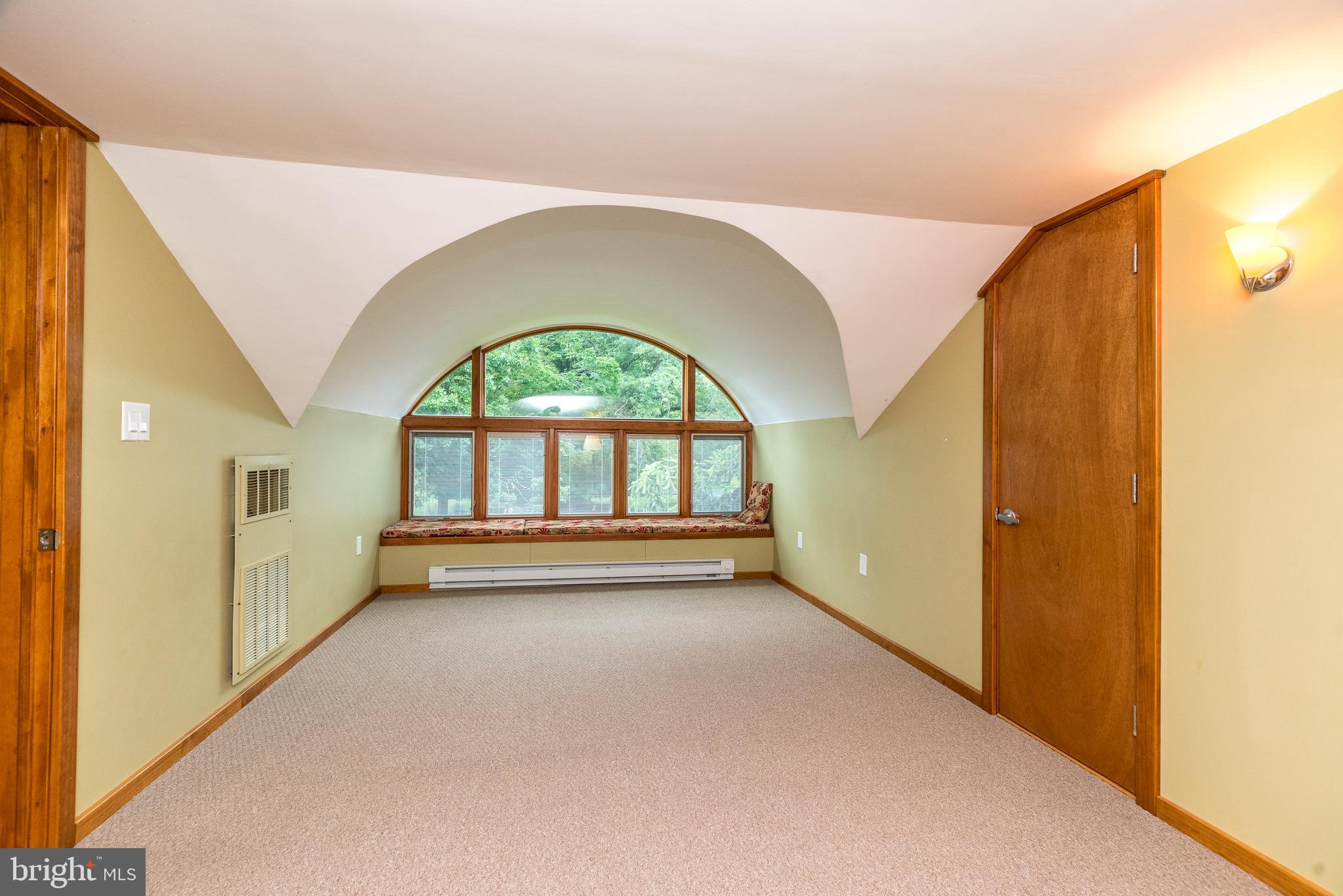 REGAL GLEN - Residential