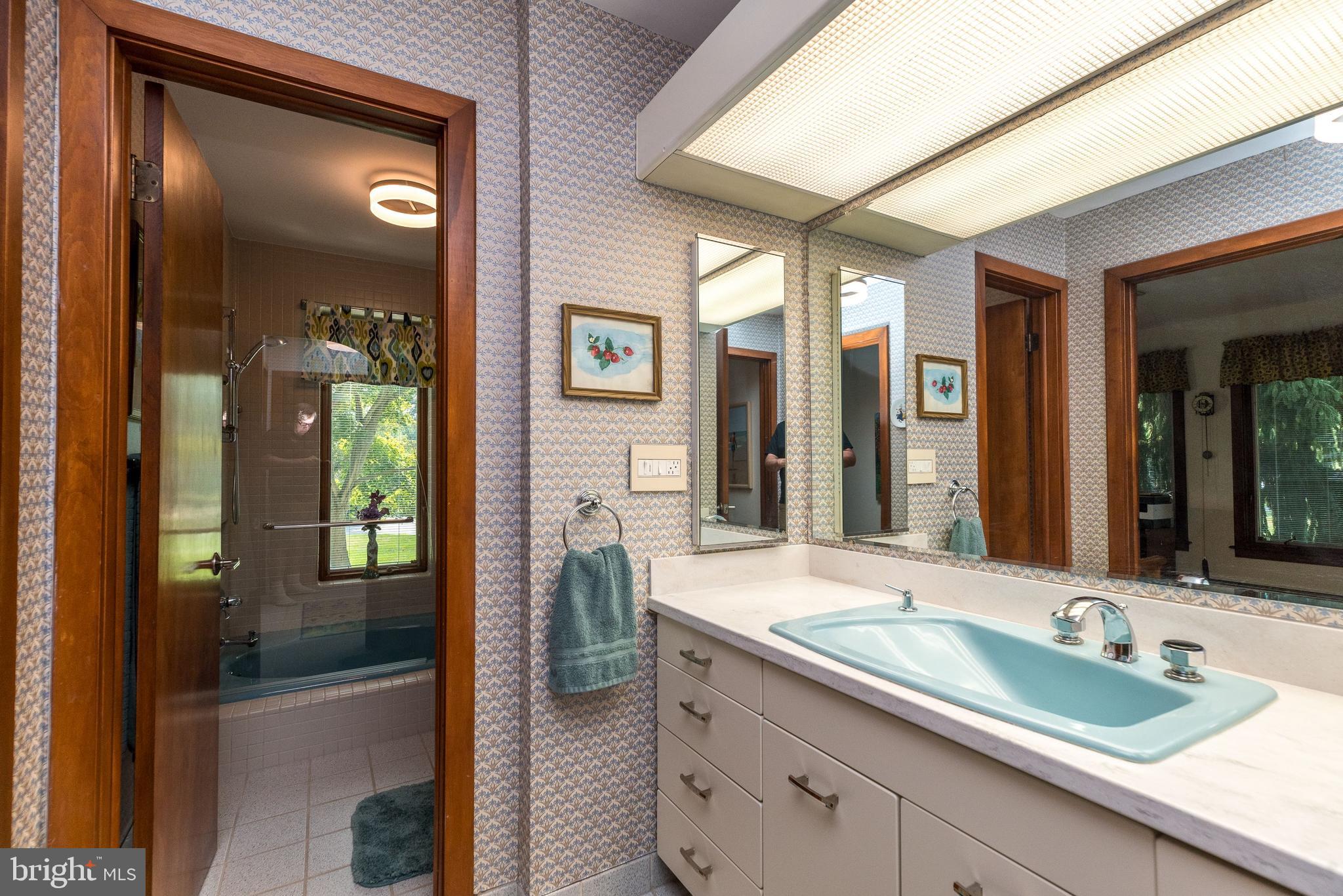 REGAL GLEN - Residential