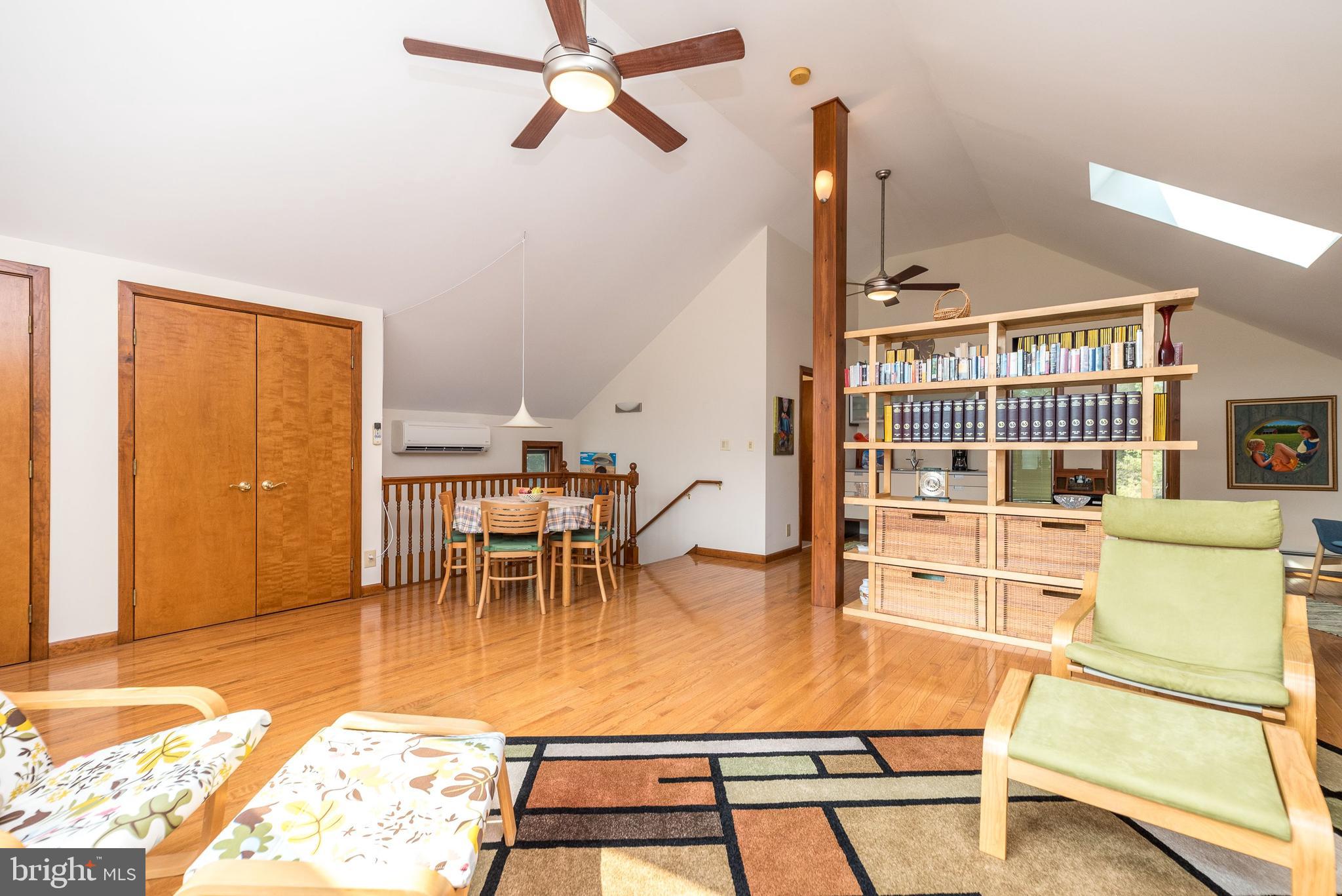 REGAL GLEN - Residential