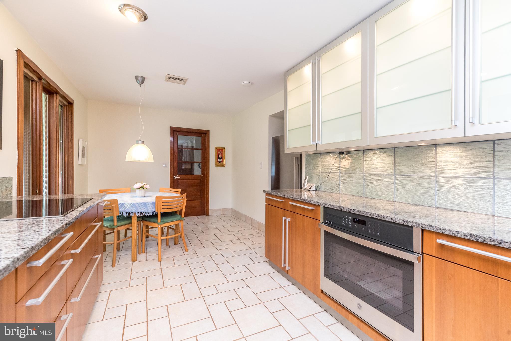 REGAL GLEN - Residential