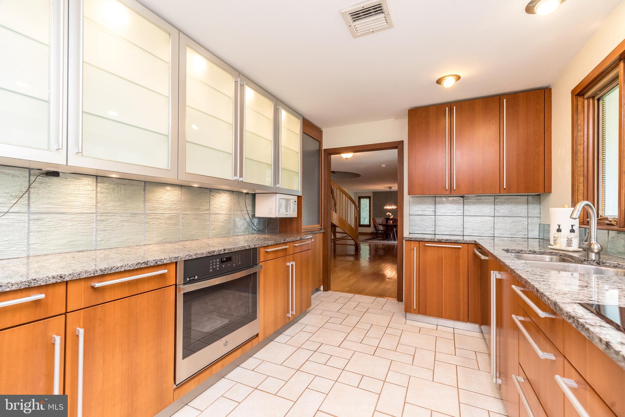 REGAL GLEN - Residential