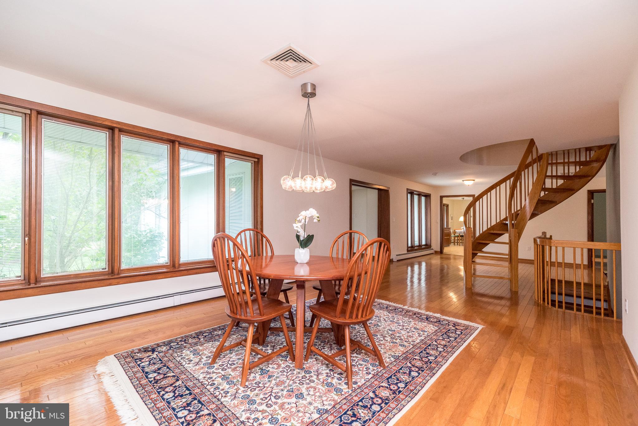 REGAL GLEN - Residential